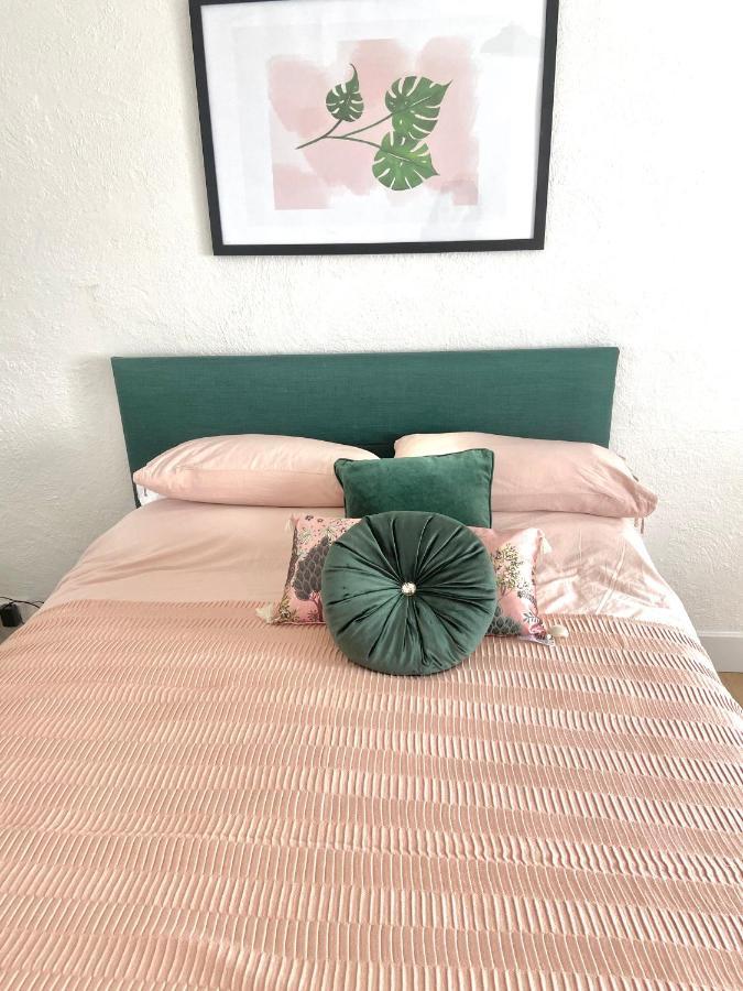 Idyllic Cornish Cottage, Superking Bed, Private Garden Dogs Welcome Truro Zewnętrze zdjęcie
